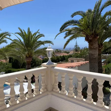 Emilia 8 Pax * Calpe