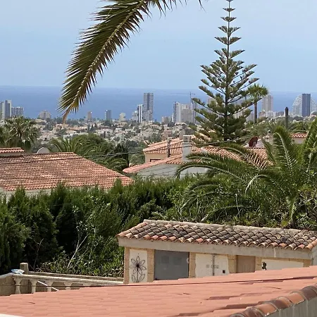 Emilia 8 Pax Villa *