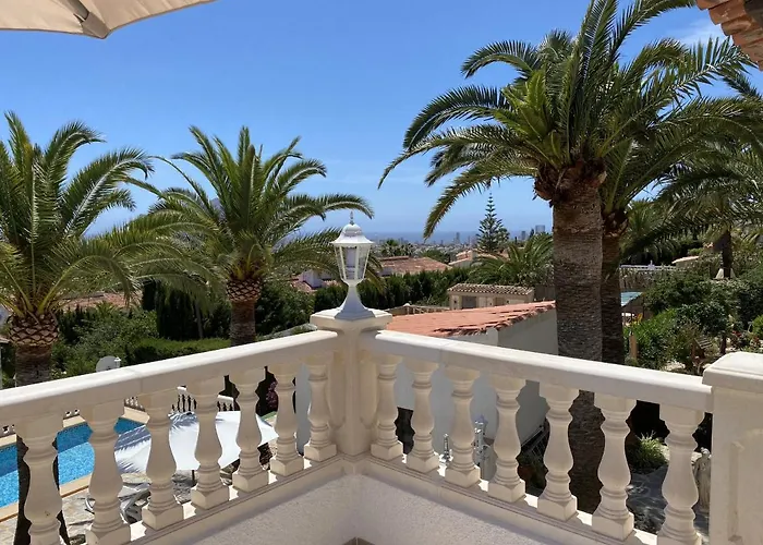 Emilia 8 Pax * Calpe