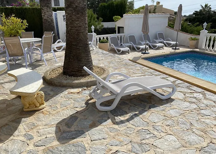 Emilia 8 Pax Villa *