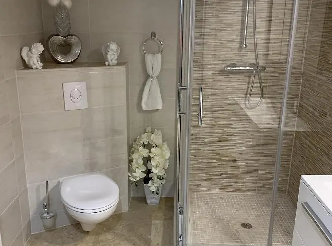 Villa Emilia 8 Pax *