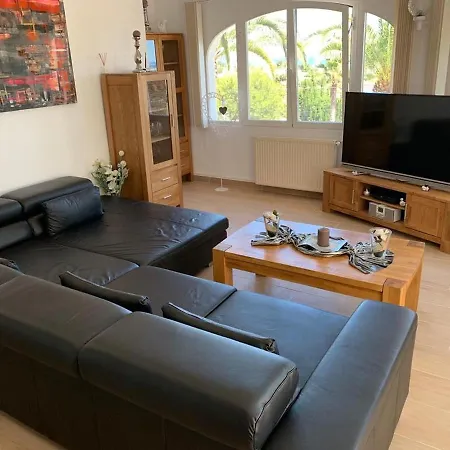 Villa Emilia 8 Pax